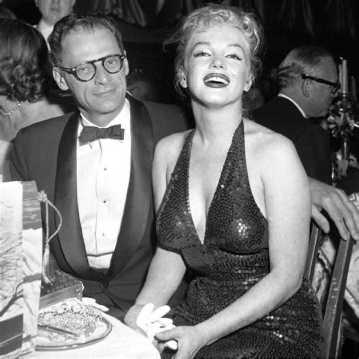 
Items from the Famous Night Marilyn Monroe Sang to JFK Head to Auction 