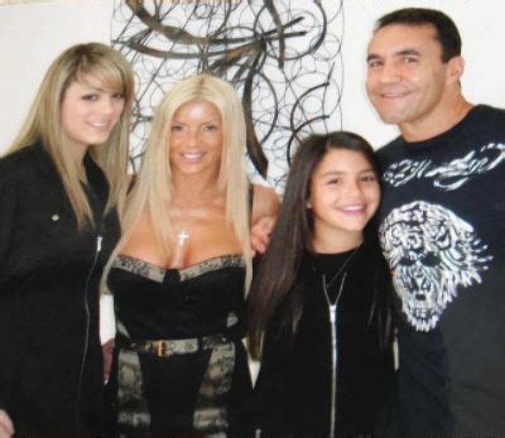 
Jeff Fenech Daughters With Wife Suzee Fenech, Fun Facts About His Children 
