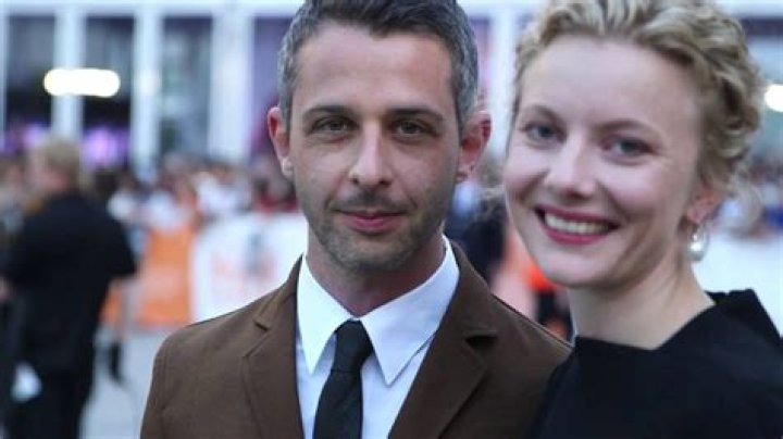 Jeremy Strong is Married to Wife: Emma Wall. 3 Kids.