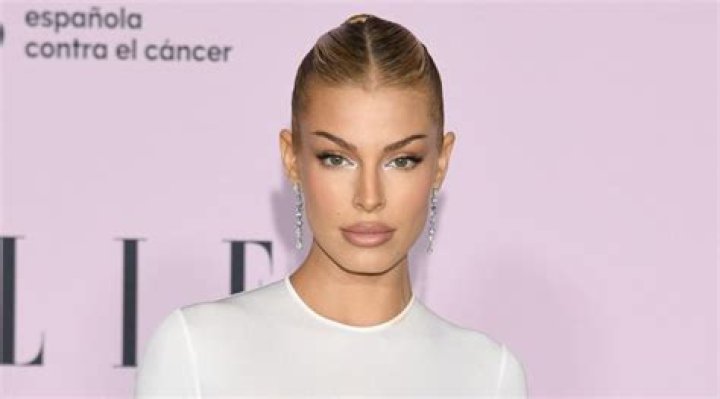 
Jessica Goicoechea Height, Weight, Net Worth, Age, Birthday, Wikipedia, Who, Nationality, Biography 