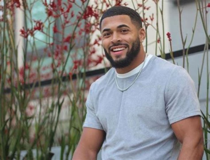 Johnny Middlebrooks Height, Weight, Net Worth, Age, Birthday, Wikipedia, Who, Instagram, Biography