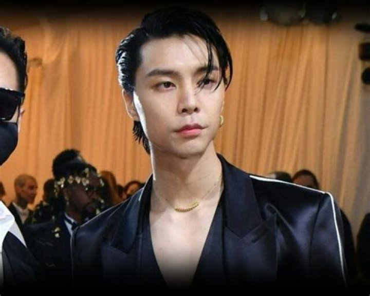 Johnny Suh Height, Weight, Net Worth, Age, Birthday, Wikipedia, Who, Nationality, Biography