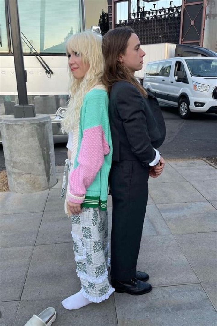 
Julien Baker Height, Weight, Net Worth, Age, Birthday, Wikipedia, Who, Instagram, Biography 