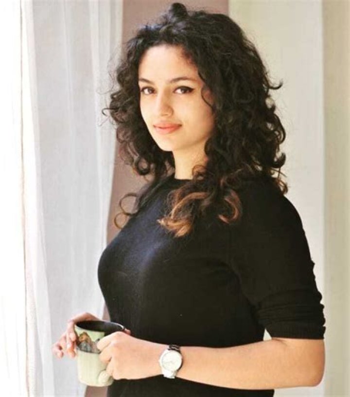 Kavya Nair Height, Weight, Net Worth, Age, Birthday, Wikipedia, Who, Instagram, Biography