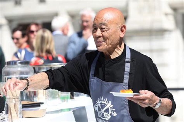 
Ken Hom Height, Weight, Net Worth, Age, Birthday, Wikipedia, Who, Nationality, Biography 