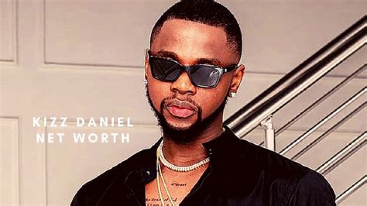 Kizz Daniel Height, Weight, Net Worth, Age, Birthday, Wikipedia, Who, Nationality, Biography