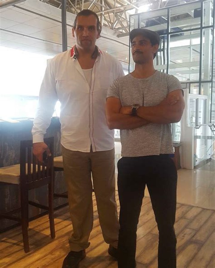 Kunal Kapoor Height, Weight, Net Worth, Age, Birthday, Wikipedia, Who, Instagram, Biography