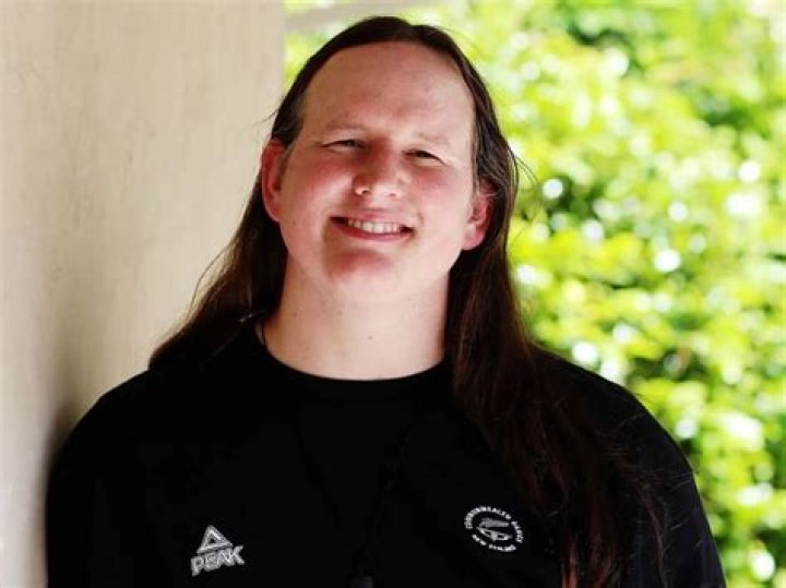 
Laurel Hubbard Height, Weight, Net Worth, Age, Birthday, Wikipedia, Who, Nationality, Biography 