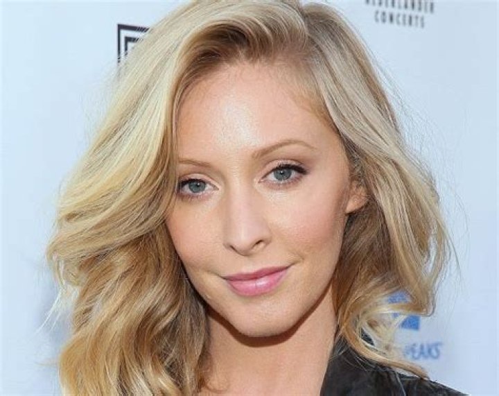 Layla Felder Height, Weight, Net Worth, Age, Birthday, Wikipedia, Who, Nationality, Biography