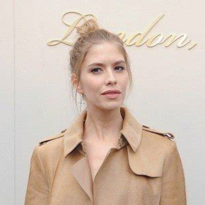 
Lena Perminova Height, Weight, Net Worth, Age, Birthday, Wikipedia, Who, Nationality, Biography 