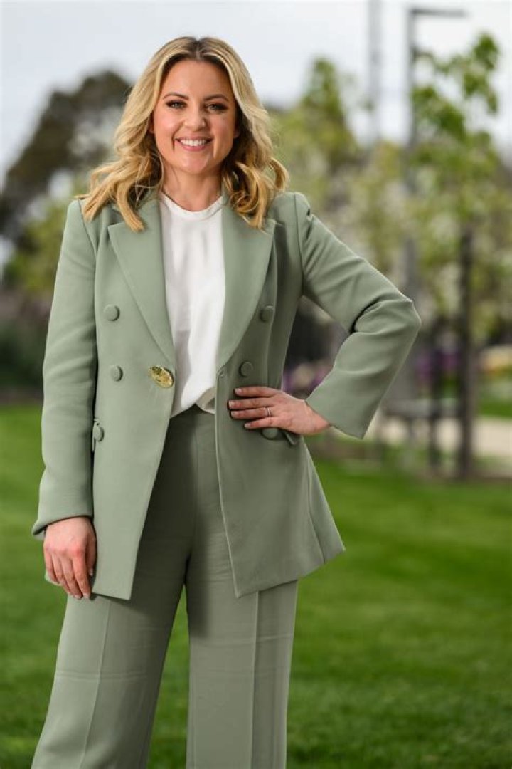 Lizzie Jelfs Height, Weight, Net Worth, Age, Birthday, Wikipedia, Who, Nationality, Biography