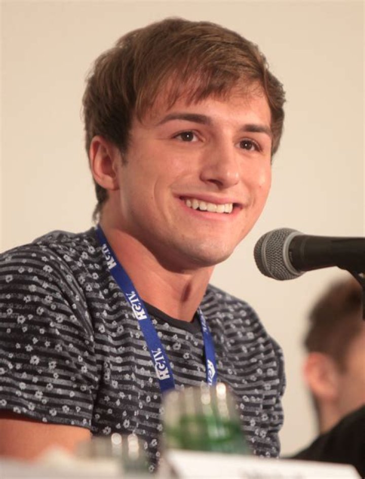 
Lucas Cruikshank Height, Weight, Net Worth, Age, Birthday, Wikipedia, Who, Nationality, Biography 