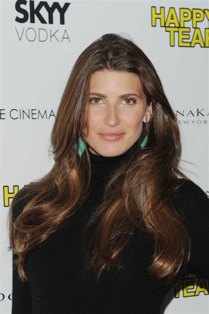 
Maike Alves Height, Weight, Net Worth, Age, Birthday, Wikipedia, Who, Nationality, Biography 