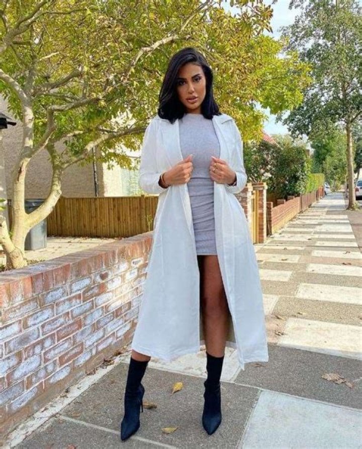 Mandi Vakili Height, Weight, Net Worth, Age, Birthday, Wikipedia, Who, Instagram, Biography