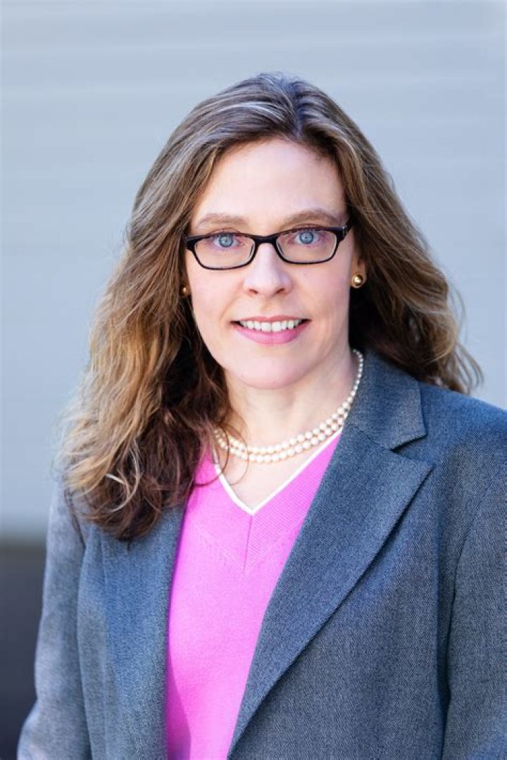 Mary Elise Sarotte Height, Weight, Net Worth, Age, Birthday, Wikipedia, Who, Nationality, Biography