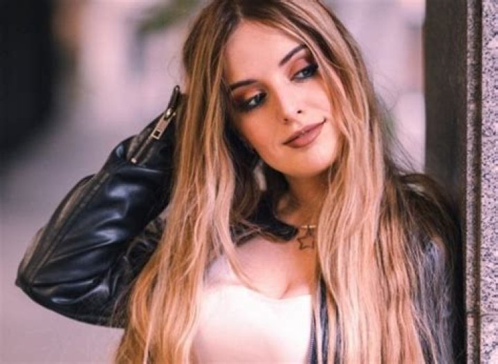 
Mayichi Height, Weight, Net Worth, Age, Birthday, Wikipedia, Who, Nationality, Biography 