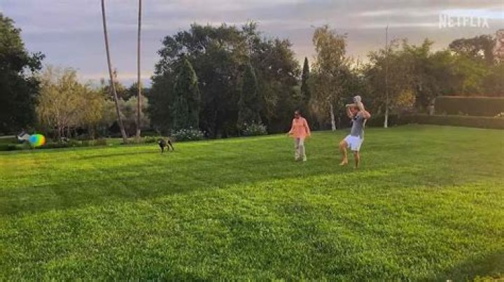 
Meghan Markle and Prince Harry Share a New Family Photo Starring Archie and Lili 