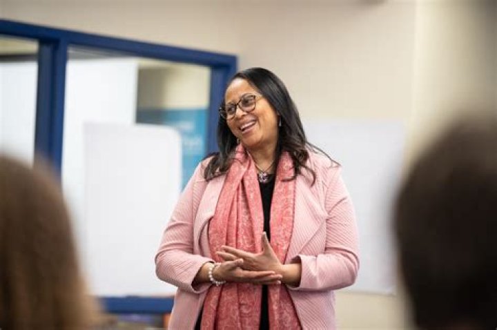 
Michelle Singletary Height, Weight, Net Worth, Age, Birthday, Wikipedia, Who, Nationality, Biography 