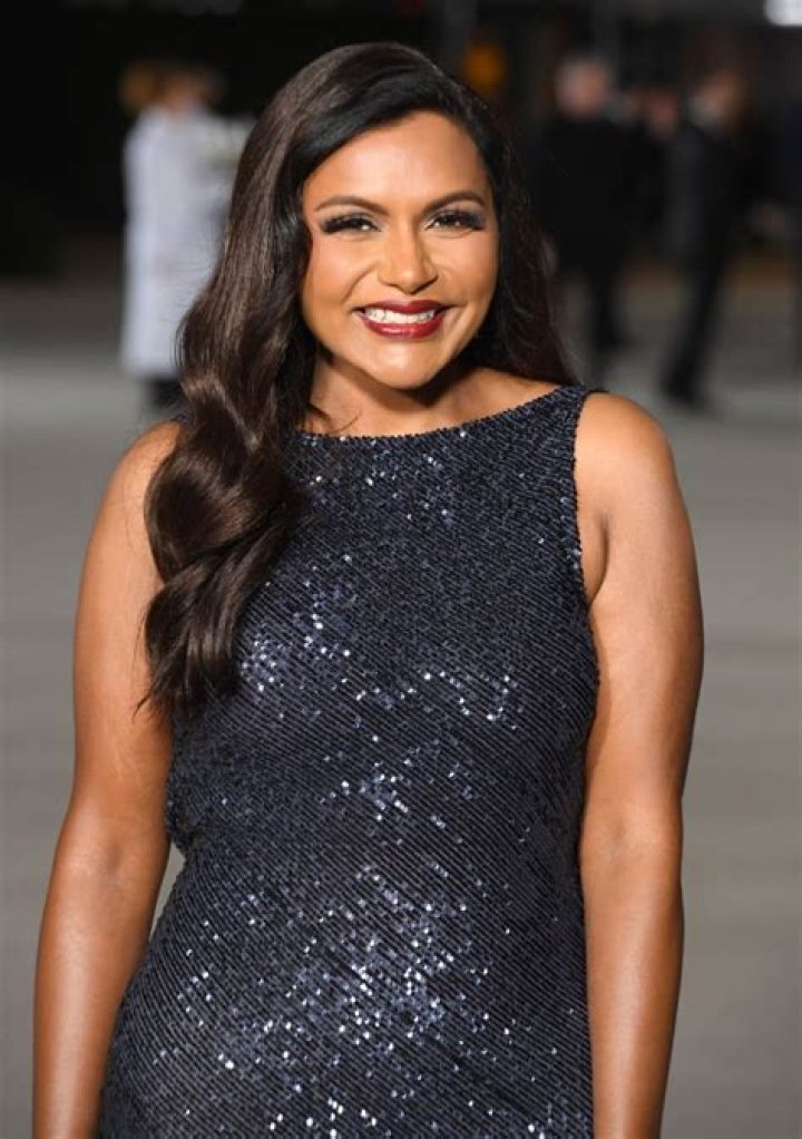 Mindy Kaling Height, Weight, Net Worth, Age, Birthday, Wikipedia, Who, Nationality, Biography