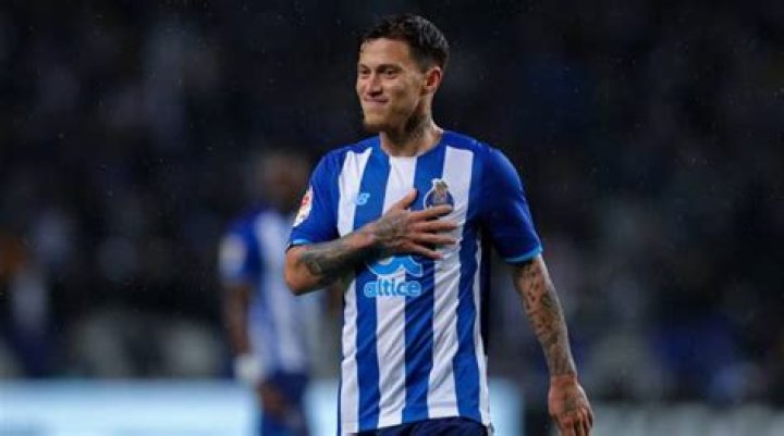 
Otavio Height, Weight, Net Worth, Age, Birthday, Wikipedia, Who, Nationality, Biography 