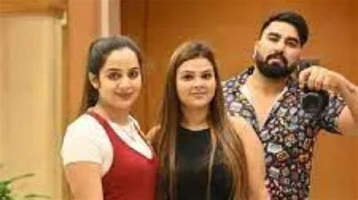 
Payal Malik Height, Weight, Net Worth, Age, Birthday, Wikipedia, Who, Nationality, Biography 