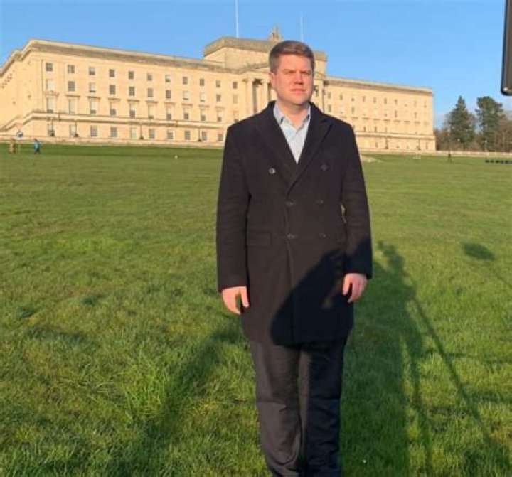 
Peter Cardwell Height, Weight, Net Worth, Age, Wiki, Who, Instagram, Biography 