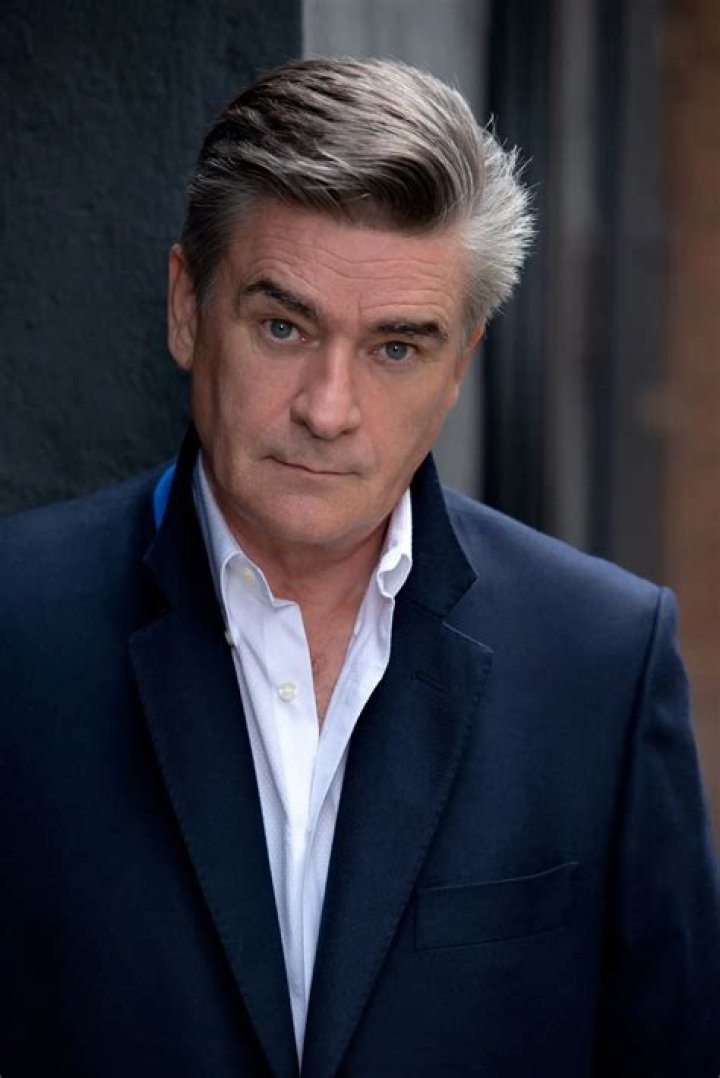 Peter Keleghan Height, Weight, Net Worth, Age, Birthday, Wikipedia, Who, Nationality, Biography