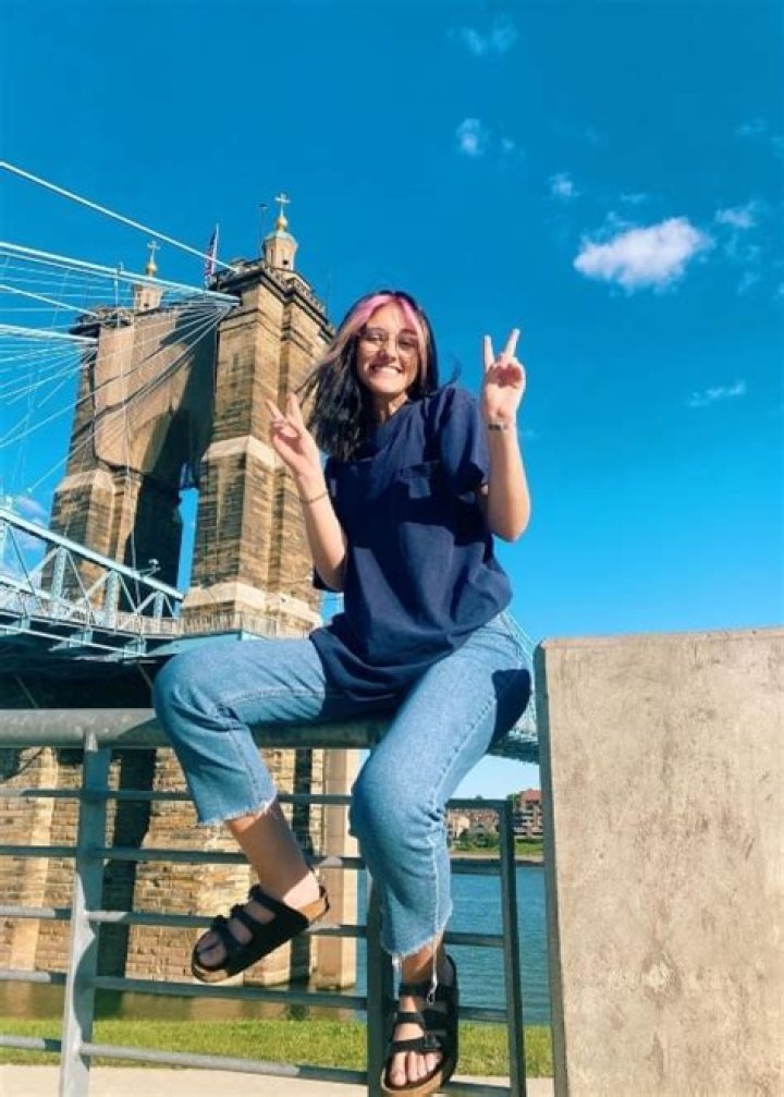 
Pyper Jones Height, Weight, Net Worth, Age, Birthday, Wikipedia, Who, Nationality, Biography 