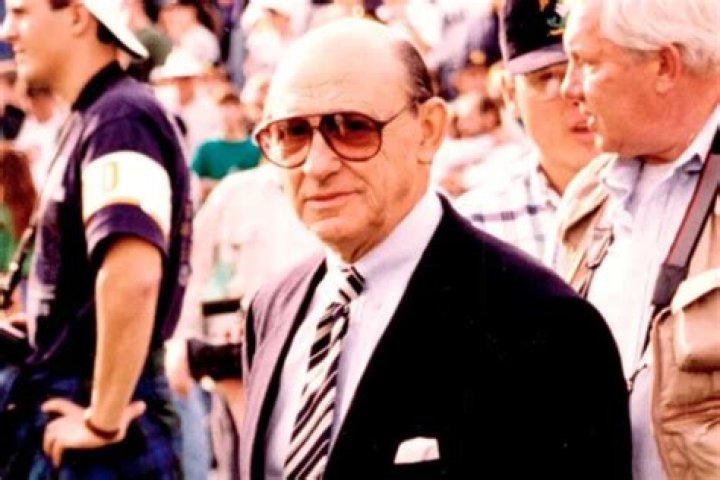 
Roger Valdiserri Obituary And Net Worth At Death- Notre Dame SID Dies Aged 95 