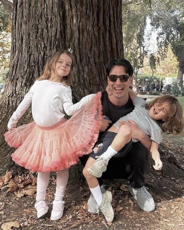 
Ruben Neves Kids: Meet His Daughter Margarida And Son Martim & Mateo 