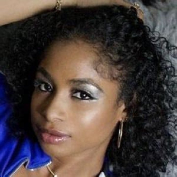 
Shaniki Hernandez Height, Weight, Net Worth, Age, Birthday, Wikipedia, Who, Nationality, Biography 