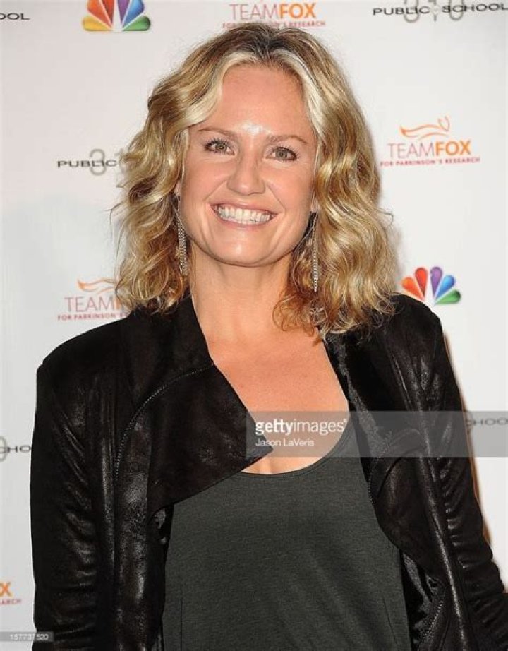 
Sherry Stringfield’s Wiki: Why did she leave ER? Net Worth, Body 