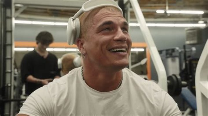 Shizzy Taff Height, Weight, Net Worth, Age, Birthday, Wikipedia, Who, Instagram, Biography