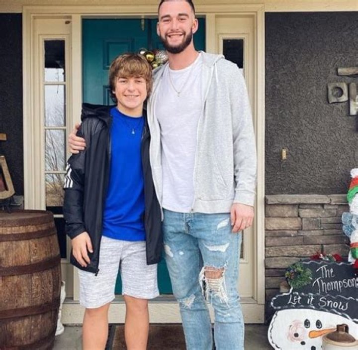 
Skylar Thompson Brothers Anthony Thompson And Eric Thompson And His Relation To Klay Thompson 