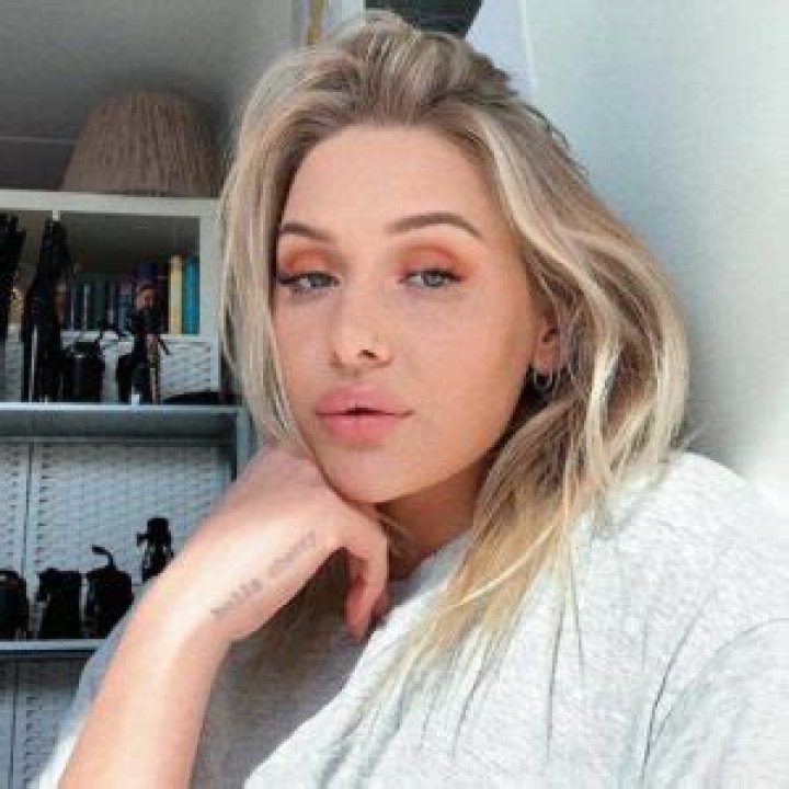 
Sofia Kappel Height, Weight, Net Worth, Age, Birthday, Wikipedia, Who, Instagram, Biography 