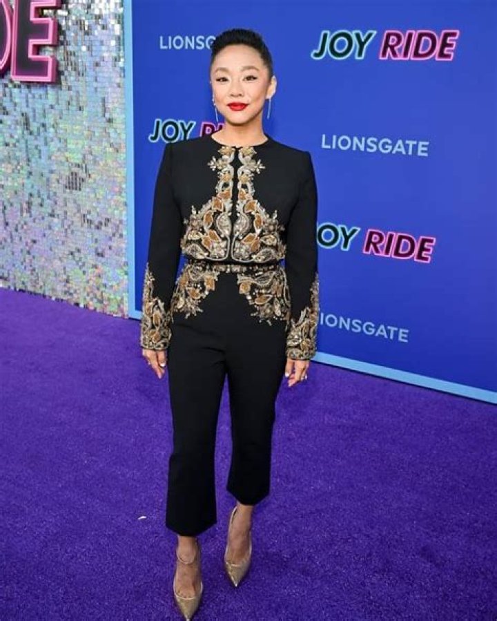 Stephanie Hsu Height, Weight, Net Worth, Age, Birthday, Wikipedia, Who, Nationality, Biography