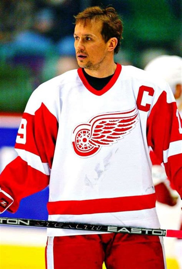 Steve Yzerman Height, Weight, Net Worth, Age, Birthday, Wikipedia, Who, Instagram, Biography