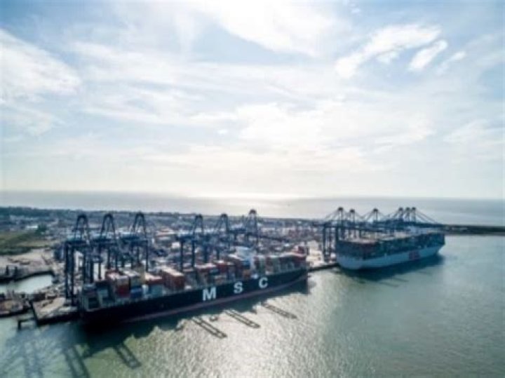 
Strikes at major UK ports threaten further supply chain 