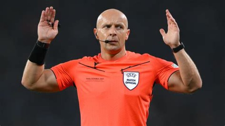 
Szymon Marciniak Height, Weight, Net Worth, Age, Birthday, Wikipedia, Who, Instagram, Biography 