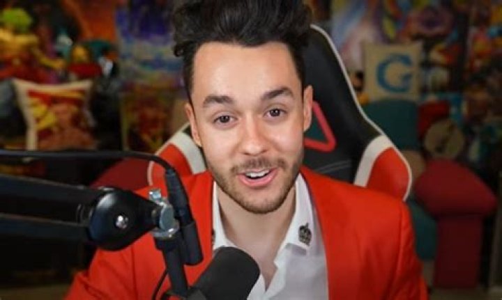 
TheGrefg – David Cánovas Martínez Height, Age, Girlfriend, Biography, Wiki, Net Worth 