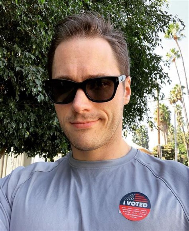 Todd Wagner Height, Weight, Net Worth, Age, Birthday, Wikipedia, Who, Instagram, Biography