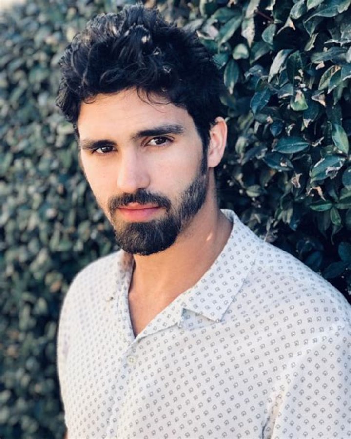 Tom Maden Height, Weight, Net Worth, Age, Birthday, Wikipedia, Who, Instagram, Biography