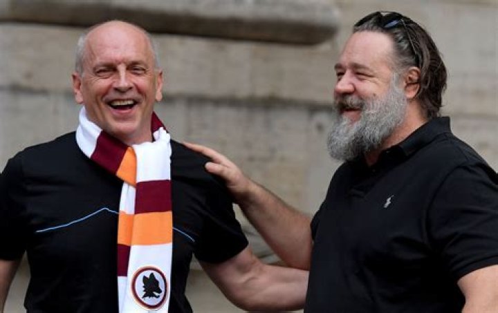 
Tomas Arana Height, Weight, Net Worth, Age, Birthday, Wikipedia, Who, Nationality, Biography 