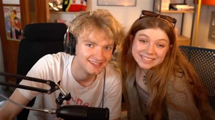 Tommyinnit: Girlfriend, Family, Setup, Prize Money & Net Worth