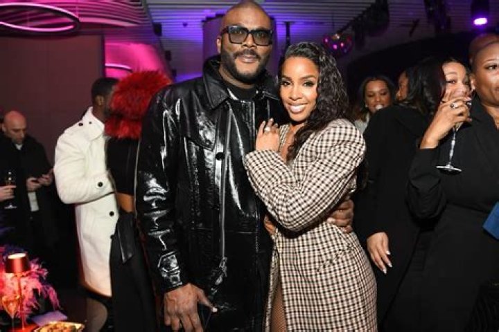 Tyler Perry Height, Weight, Net Worth, Age, Birthday, Wikipedia, Who, Nationality, Biography