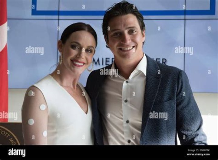 Was Tessa Virtue Married To Scott Moir? New Boyfriend Morgan and Net Worth