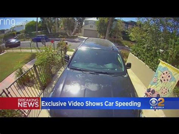 
What happened to Anne Heche? Ellen DeGeneres’ ex in critical condition post fiery car crash 