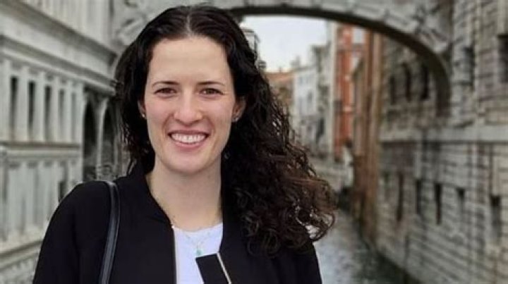 
What Was Dr Candace Nayman Cause Of Death? Collapsed During Triathlon And Died In A Hospital 