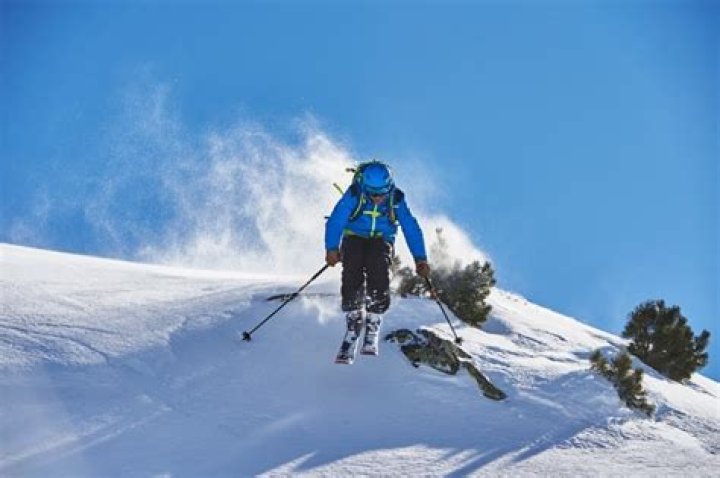 Where Is Graham Bell On Ski Sunday?