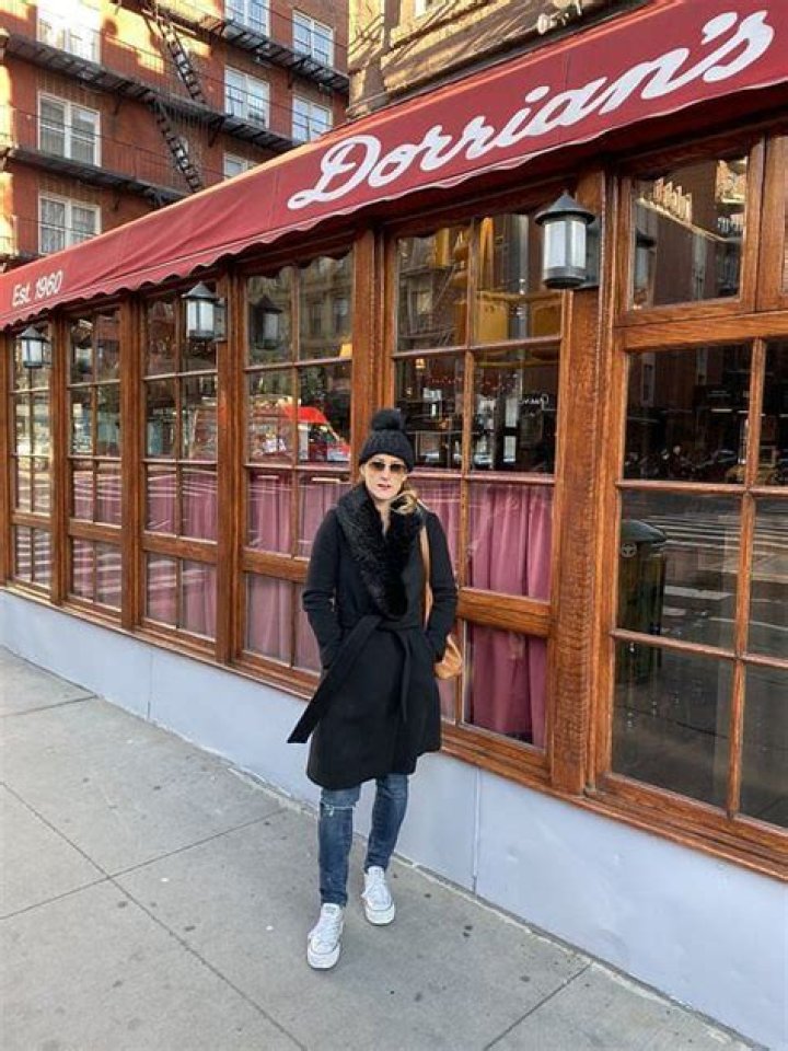 
Where was Jennifer Levin last seen? 